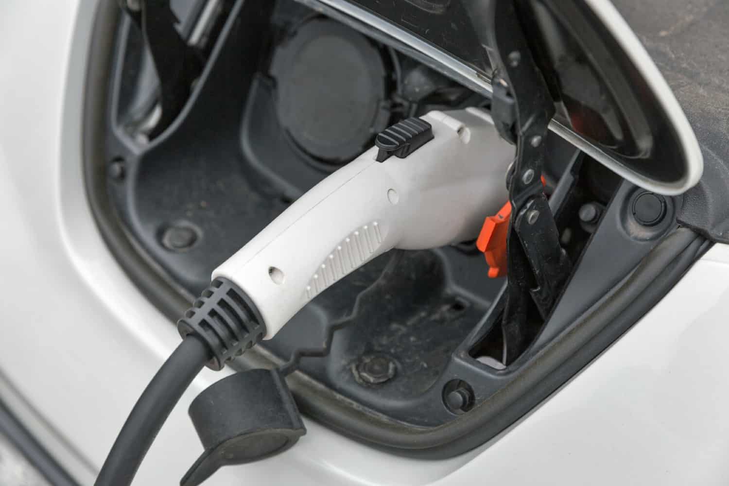 Charge An Electric Car Battery